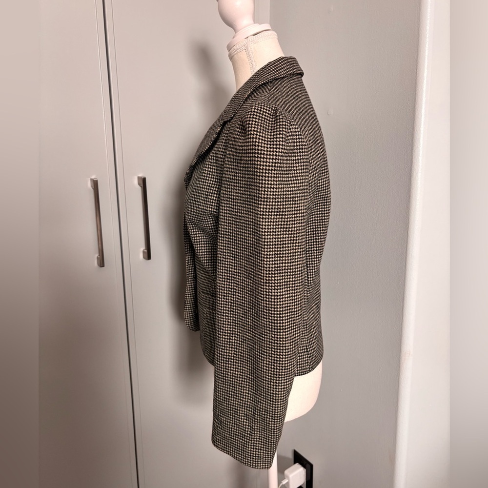 Vintage Women's Wool Houndstooth Blazer - Picture 5 of 13